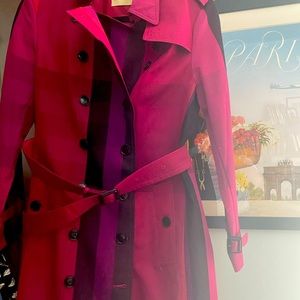 Brand New-Gorgeous fuchsia check trenchcoat